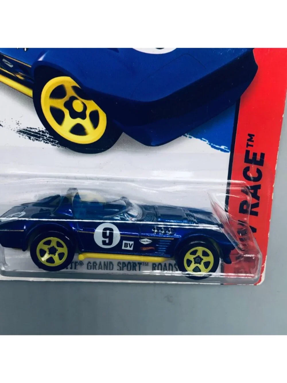 Hot Wheels Corvette Grand Sport Roadster 2013 Showdown track CFH04-07B3 new READ